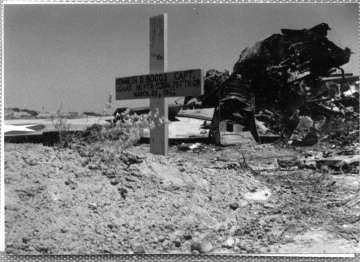 79th-FG-Kenneth-Boggs-grave-marker-Tunisia.-Richards-Hoffman-collection-via-Hogue-and-Whittenberg