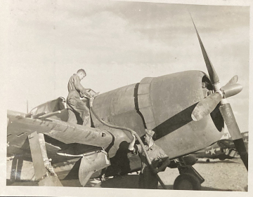 79th-FG-P-47-being-refueled.-Bill-F.-Horn-collection-via-his-family