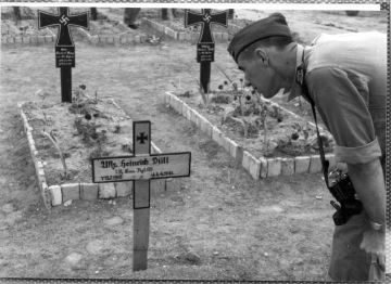 German-graves.-Richards-Hoffman-collection-via-Roy-Hogue-and-Montie-and-Ron-Whittenberg