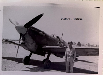 86th-FS-Victor-F.-Gartzke-with-Spitfire.-Victor-Gartzke-collection-via-his-family