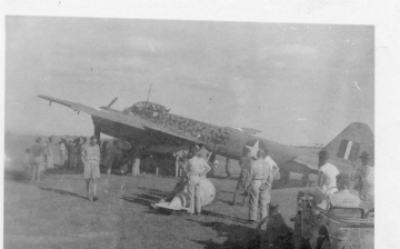 86th-FSs-German-Ju-88-at-Foggia-LG-3-Italy-Oct.-1943.-Donald-E.-Neberman-collection-via-his-family-2