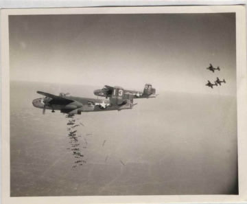 B-25J-Peggy-Lou-445th-BS-321st-BG.-Chuck-Lankford-collection-via-his-family