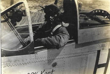 Henry-W.-Kent-in-cockpit-of-his-P-51-HOOTNANNY-II-308th-FS-31st-FG.-Henry-Kent-collection-via-his-family