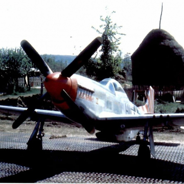 Henry-W.-Kents-P-51-HOOTNANNY-II-308th-FS-31st-FG.-Henry-Kent-collection-via-his-family-9