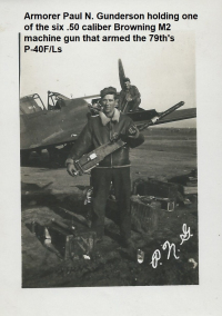 1_85th-FS-armorer-Paul-Gunderson-with-machine-gun-Henry-Tomlin-colllection-via-Jeanette-Tomlin
