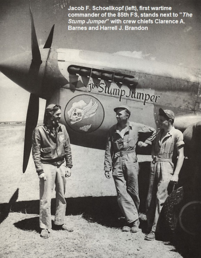 85th-FS-Jacob-Schoellkopf-left-with-Clarence-Barnes-and-Harrell-Brandon-next-to-his-P-40-named-The-Stump-Jumper.-Jacob-Schoellkopf-collection-via-Ian-Lyn