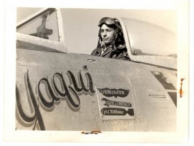 85th-FS-William-W.-Ogden-Kenneth-C.-Comeaux-Charley-L-Williams-P-47-Yaqui.-AFHRA-photograph