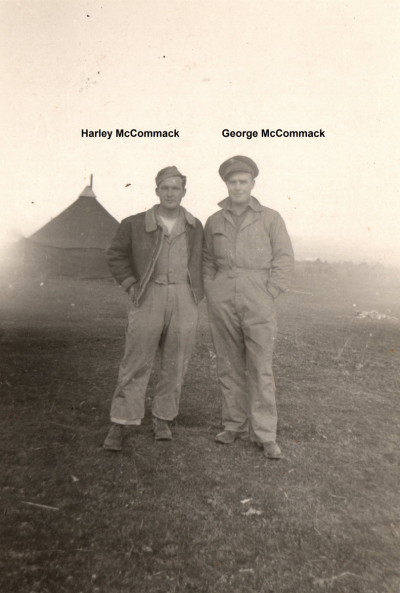 85th-FS-George-L.-Sam-McCommack-on-right-with-brother-Harley-Hawk-Foggia-Italy-1944.-George-L.-McCommack-collection-via-his-family