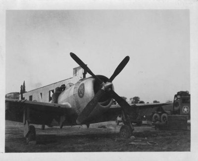 85th-FS-P-47.-John-Henderson-collection-via-the-Army-Air-Corps-Library-and-Museum