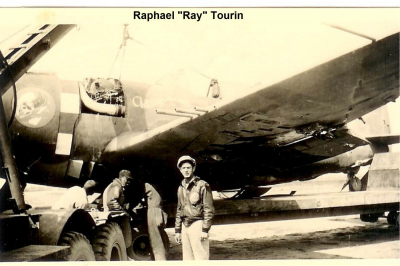 85th-FS-Raphael-Ray-Tourin-with-P-47-named-Classy-Chassy.-Ray-Tourin-collection-via-Rick-Tourin