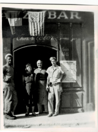 85th-FS-George-I.-Nadnornik-possibly-on-right-in-souther-France.-George-I.-Nadvornik-collection