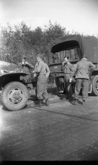 Unidentified-85th-FS-ground-personnel-by-vehicles.-Elven-G.-Hubbard-collection-via-his-family