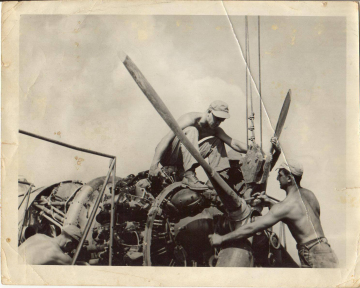 86th-FS-Everly-McGrath-collection-unknown-individuals-working-on-P-47-engine-via-Joni-Coniglio