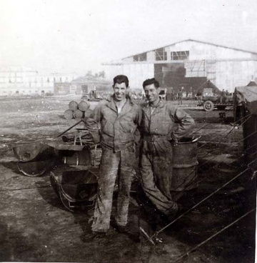 86th-FS-Ground-Crew-possibly-Capodichino-Airdrome.-Lloyd-T.-Good-collection-via-Laurie-Olds