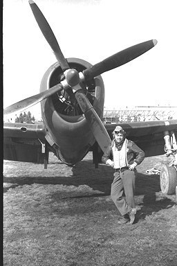 86th-FS-P-47-and-pilot.-Basil-Blair-collection-via-Alan-Blair