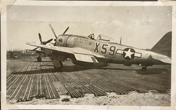 86th-FS-P-47-named-Round-Trip-Ticket.-Bill-F.-Horn-collection-via-his-family