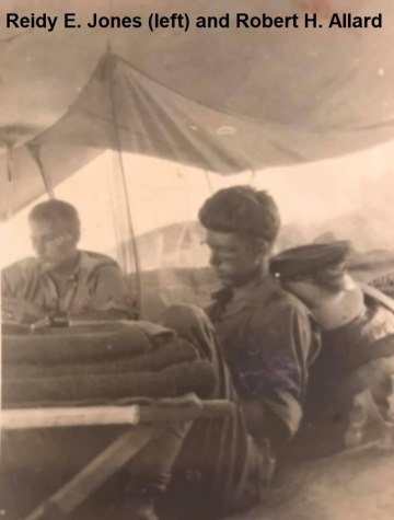 1_86th-FS-Reidy-E.-Jones-left-and-Robert-H.-Allard.-John-McNeal-collection-via-the-McNeal-Family