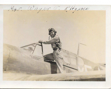 86th-FS-pilot-Wayne-Rhynard-climbing-into-his-P-40.-Matthew-J.-Killewald-collection-via-Brian-Killewald-2