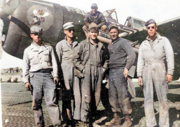 87th-FS-P-47-BALLS-OUT-and-ground-personnel.-Lewis-E.-Medley-collection-via-his-family