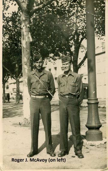 87th-FS-Roger-J.-McAvoy-on-left.-Other-unidentified.-Via-Pat-McAvoy-Austin