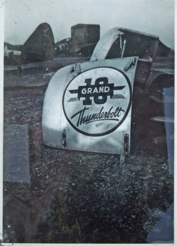 87th-FS-10-Grand-P-47-cowling.-Edward-T.-Brooks-collection-via-Bob-Payette-and-Scott-Bricker