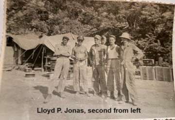87th-FS-Lloyd-P.-Jonas-second-from-left-others-unidentified.-Lloyd-P.-Jonas-collection-via-his-family