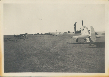 87th-FS-P-40s.-Walter-B.-Snook-collection-via-his-family