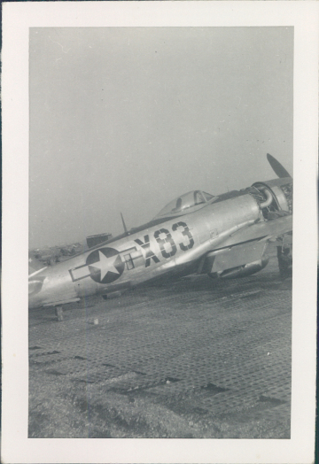 87th-FS-P-47-X83.-Walter-B.-Snook-collection-via-his-family1