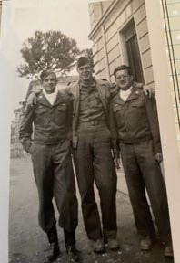 87th-FS-Sam-M.-Freedman-on-right-others-unidentified.-Sam-Freedman-collection-via-his-family