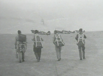 87th-FS-pilots-walking-to-P-40s.-George-T.-Lee-collection-via-his-family-and-Jack-Tolman