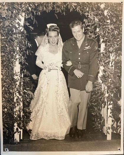 Jack-Kauffman-and-Dorothy-Quinn-wedding-14-April-1945-via-the-Kauffman-family