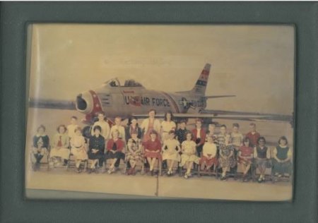 87th-FS-William-C.-Waller-collection.-F-86-Chambley-AFB-France-via-Marion-Waller-Scherer